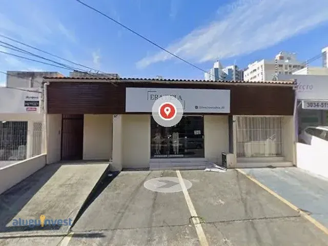 Casa com 300m², à venda, no bairro Campinas em São José