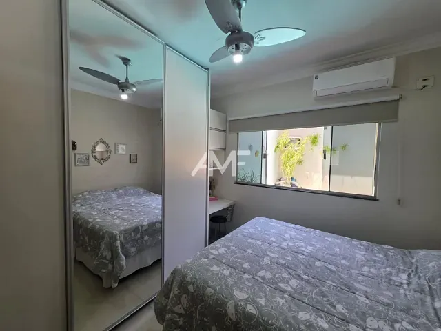 Casa 3 quartos e 3 banheiros, à venda, no bairro Moinho dos Ventos em Goiânia