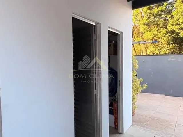 Casa 3 quartos e 4 banheiros, à venda, no bairro Pitangueiras em Matias Barbosa