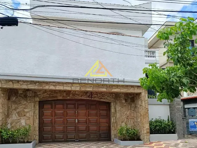 Casa com 365m² 4 quartos e 4 banheiros, à venda, no bairro Vila Paiva em São Paulo
