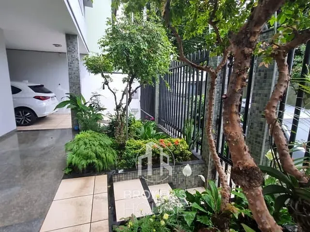 Casa com 380m² 6 quartos e 5 banheiros, à venda, no bairro Bairro de Lourdes em Vitória