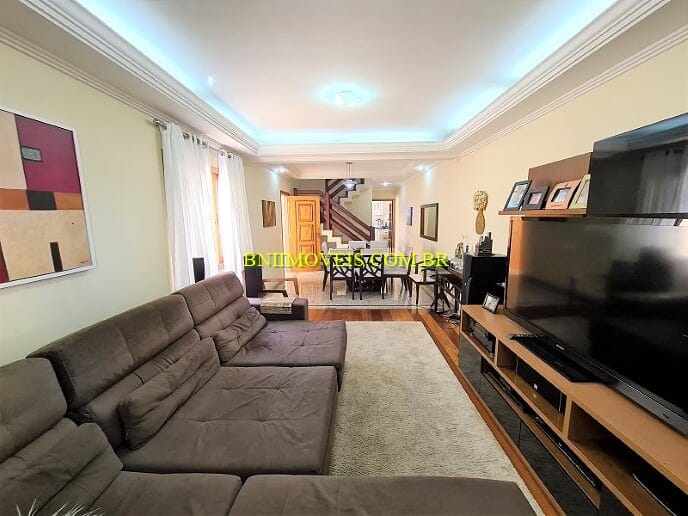Casa, 3 quartos, 167 m² - Foto 1