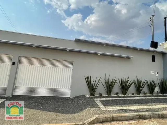 Casa com 360m² 3 quartos e 3 banheiros, à venda, no bairro Jardim Europa em Anápolis