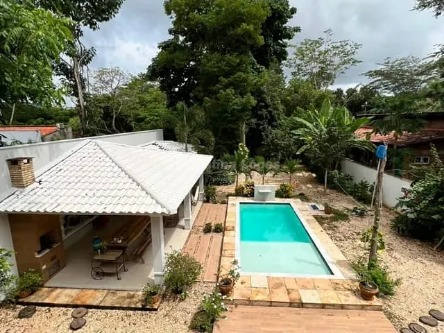 Casa com 750m² 5 quartos e 6 banheiros, à venda, no bairro Novo Uruguai em Teresina