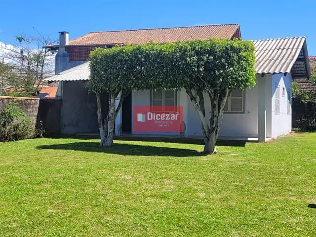 Casa com 360m² 2 quartos e 2 banheiros, à venda, no bairro ARMAÇÃO em Penha