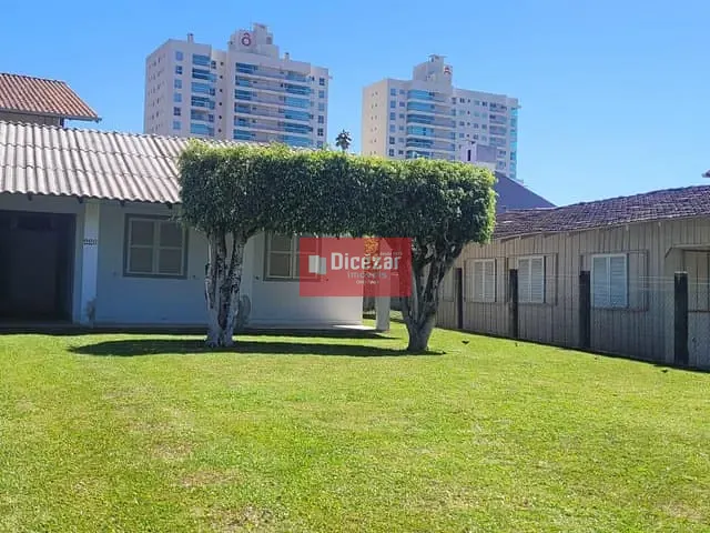 Casa com 360m² 2 quartos e 2 banheiros, à venda, no bairro ARMAÇÃO em Penha