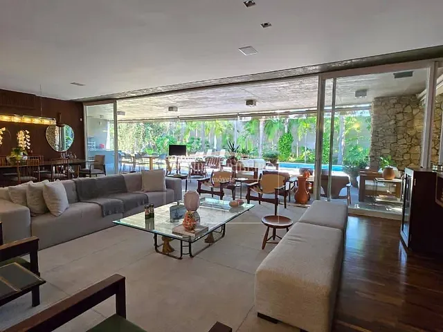 Casa com 1200m² 5 quartos e 6 banheiros, à venda, no bairro Jardim São Jorge em Londrina