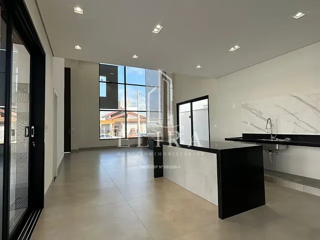 Casa com 450m² 3 quartos e 5 banheiros, à venda, no bairro Chácara Letônia em Americana