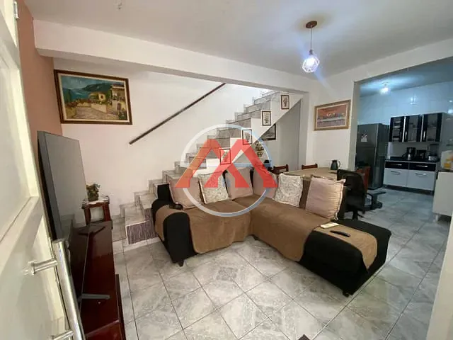 Casa 3 quartos e 2 banheiros, à venda, no bairro Parque Santa Madalena em São Paulo