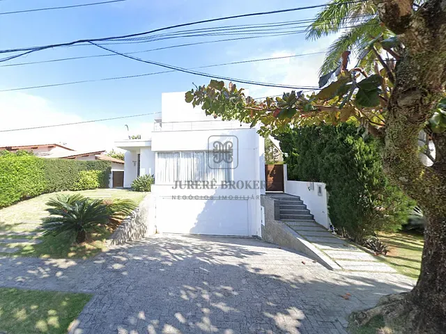 Casa 6 quartos e 6 banheiros, à venda, no bairro Jurerê Internacional em Florianópolis