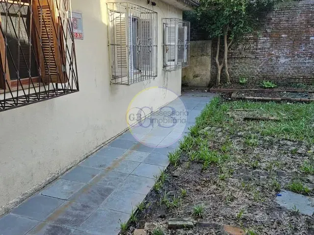 Casa 3 quartos e 1 banheiro, à venda, no bairro Centro em Pelotas