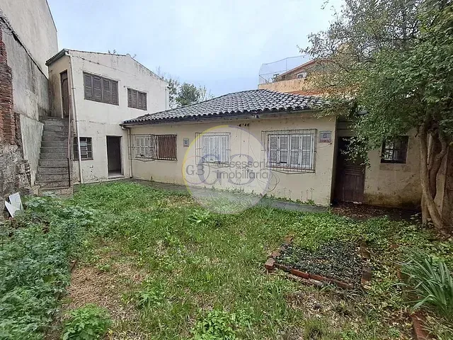 Casa 3 quartos e 1 banheiro, à venda, no bairro Centro em Pelotas