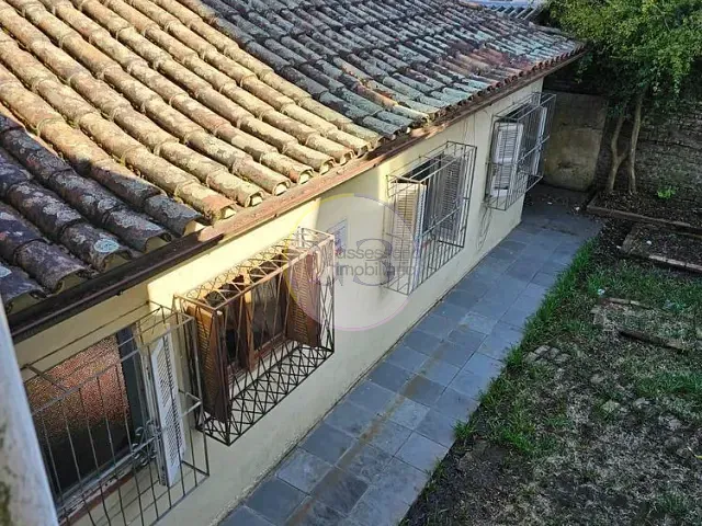 Casa 3 quartos e 1 banheiro, à venda, no bairro Centro em Pelotas