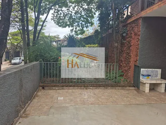 Casa com 300m², para alugar, no bairro Comiteco em Belo Horizonte