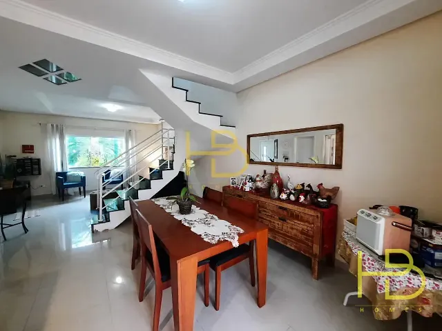 Casa 3 quartos e 3 banheiros, à venda, no bairro Iporanga em Sorocaba