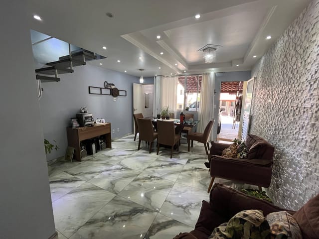 Casa com 150m² 3 quartos e 3 banheiros, à venda, no bairro Arvoredo 2ª Seção em Contagem
