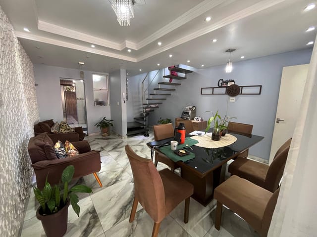 Casa com 150m² 3 quartos e 3 banheiros, à venda, no bairro Arvoredo 2ª Seção em Contagem