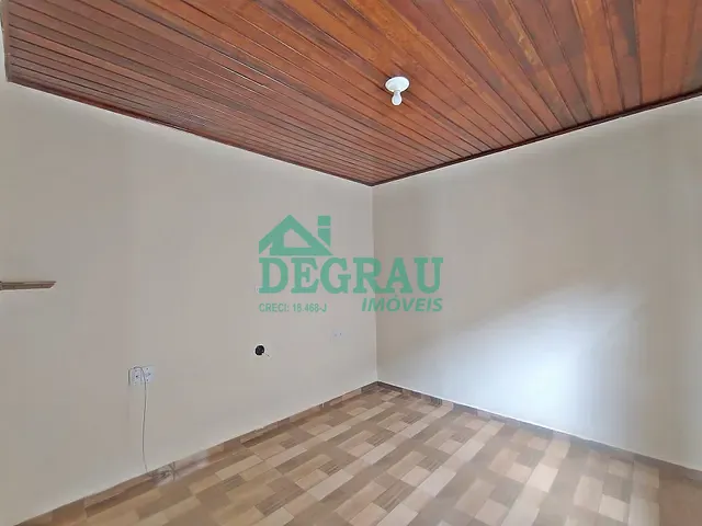 Casa 3 quartos e 1 banheiro, à venda, no bairro Vila São José em Itapeva