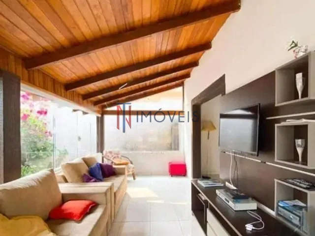 Casa com 424m² 3 quartos e 2 banheiros, à venda, no bairro Retiro das Fontes em Atibaia