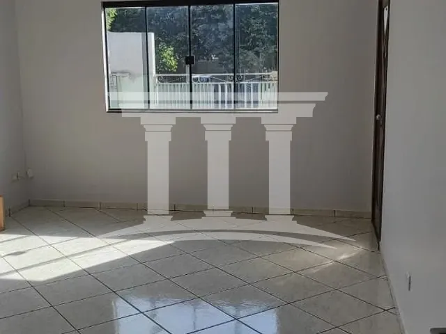 Casa com 130m² 3 quartos e 1 banheiro, para alugar, no bairro Jardim das Palmeiras em Lucas do Rio Verde