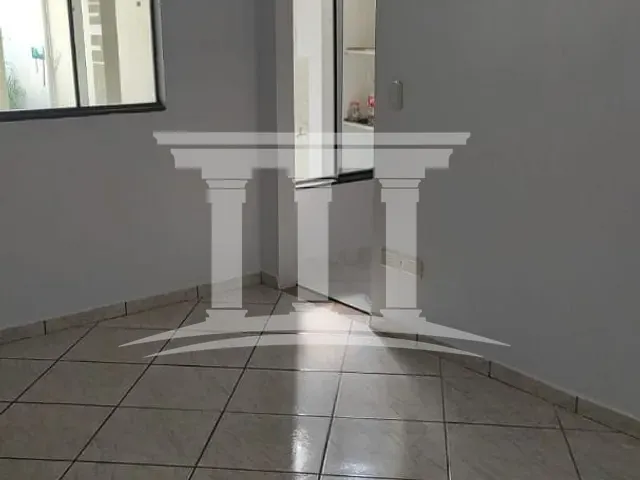 Casa com 130m² 3 quartos e 1 banheiro, para alugar, no bairro Jardim das Palmeiras em Lucas do Rio Verde