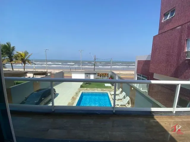 Casa 5 quartos e 5 banheiros, à venda, no bairro Centro em Itanhaém