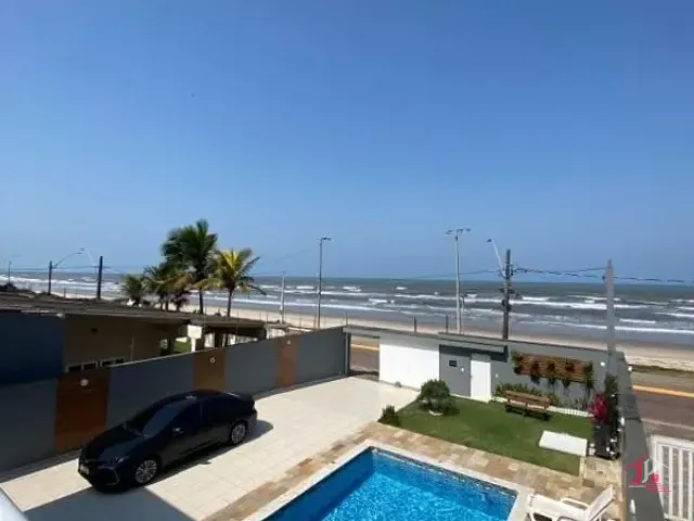 Casa 5 quartos e 5 banheiros, à venda, no bairro Centro em Itanhaém