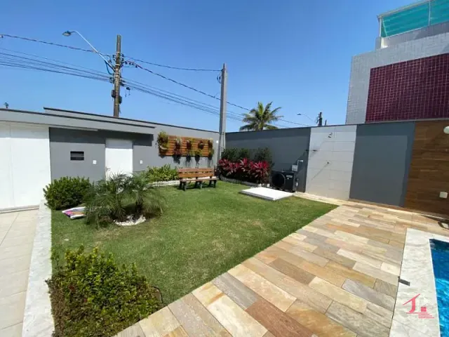 Casa 5 quartos e 5 banheiros, à venda, no bairro Centro em Itanhaém