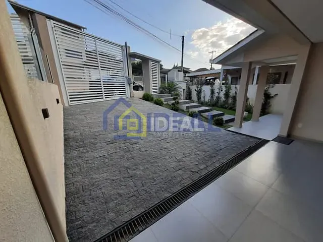 Casa 2 quartos e 3 banheiros, à venda, no bairro Cinquentenário em Concórdia
