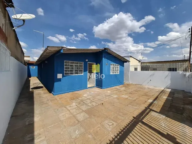 Casa 4 quartos e 1 banheiro, para alugar, no bairro Setor Oeste (Gama) em Brasília
