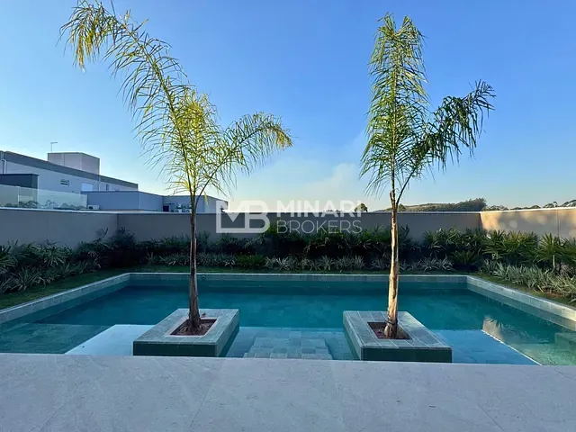 Casa com 490m² 5 quartos e 8 banheiros, à venda, no bairro Cidade Tamboré em Santana de Parnaíba