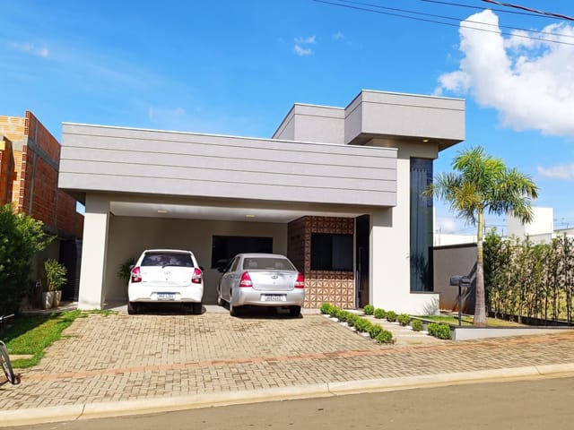 Casa com 252m² 3 quartos e 2 banheiros, à venda, no bairro Residencial Morada das Flores em Cambé