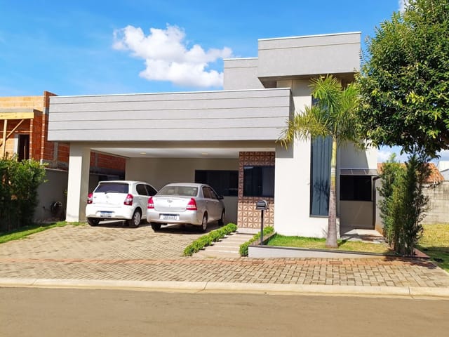 Casa com 252m² 3 quartos e 2 banheiros, à venda, no bairro Residencial Morada das Flores em Cambé