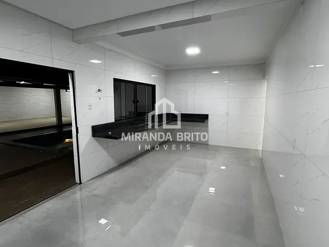 Casa 3 quartos e 3 banheiros, à venda, no bairro Cidade Satélite São Luiz em Aparecida de Goiânia