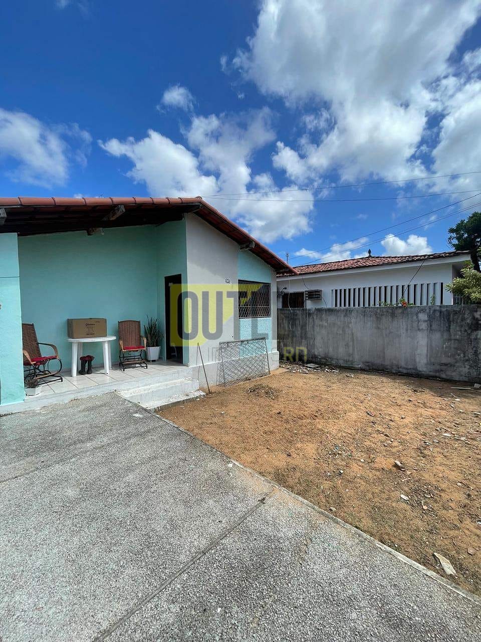 Casa à venda com 2 quartos, 59m² - Foto 4