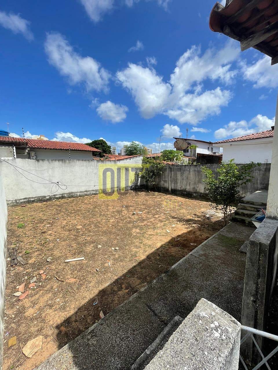 Casa à venda com 2 quartos, 59m² - Foto 12