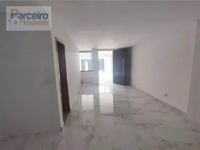 Casa com 140m² 3 quartos e 5 banheiros, à venda, no bairro Vila Marieta em São Paulo