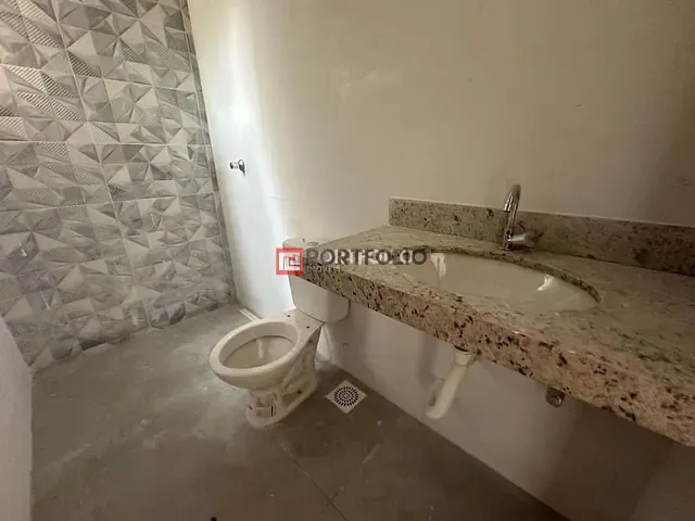 Casa com 125m² 3 quartos e 2 banheiros, à venda, no bairro Jardim Balneário Meia Ponte em Goiânia