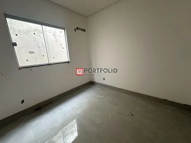 Casa com 125m² 3 quartos e 2 banheiros, à venda, no bairro Jardim Balneário Meia Ponte em Goiânia