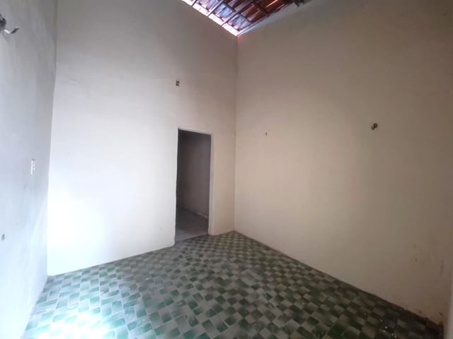 Casa com 70m² 1 quarto e 1 banheiro, para alugar, no bairro João XXIII em Fortaleza