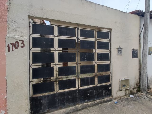 Casa com 70m² 1 quarto e 1 banheiro, para alugar, no bairro João XXIII em Fortaleza