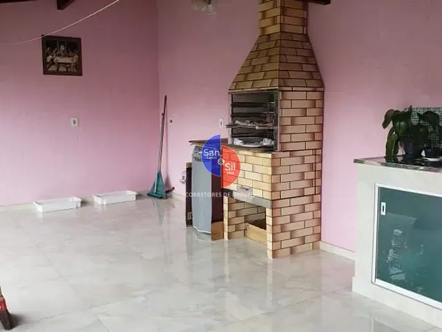 Casa com 420m² 2 quartos e 3 banheiros, à venda, no bairro Cotia em Guapimirim