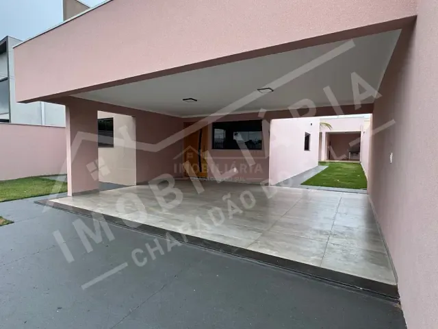 Casa 3 quartos e 2 banheiros, para alugar, no bairro Sucupira em Chapadão do Sul