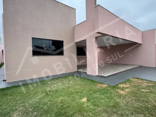 Casa 3 quartos e 2 banheiros, para alugar, no bairro Sucupira em Chapadão do Sul