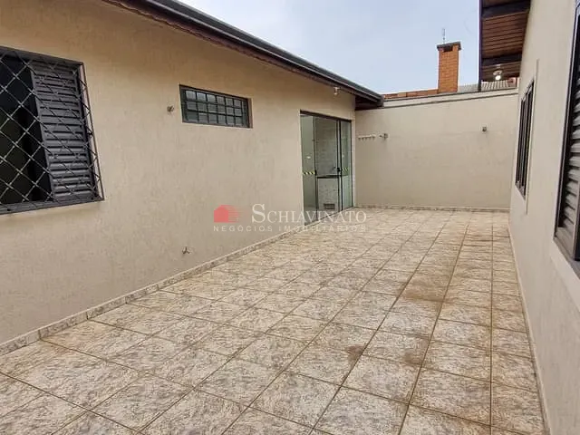 Casa 3 quartos e 3 banheiros, à venda, no bairro Vila Rezende em Piracicaba