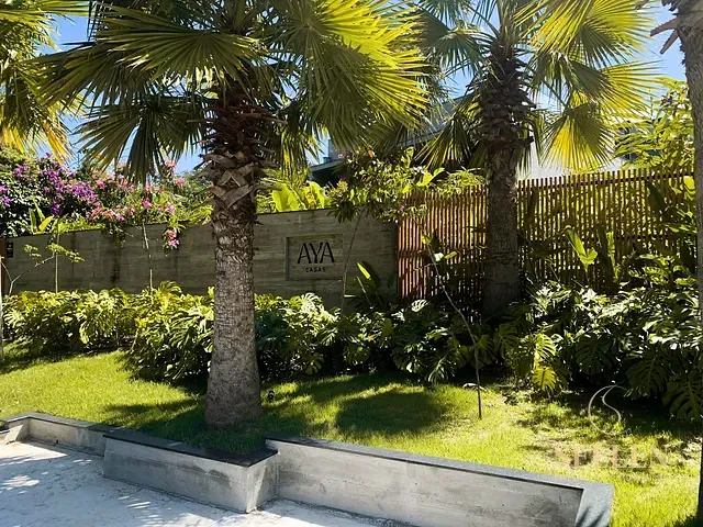 Casa 3 quartos e 1 banheiro, à venda, no bairro Praia do Estaleiro em Balneário Camboriú