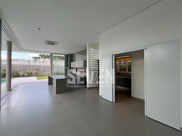 Casa com 659m² 3 quartos e 5 banheiros, à venda, no bairro Jardim Shangri La em Bauru