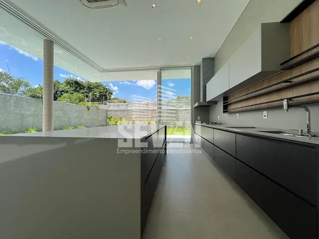 Casa com 659m² 3 quartos e 5 banheiros, à venda, no bairro Jardim Shangri La em Bauru