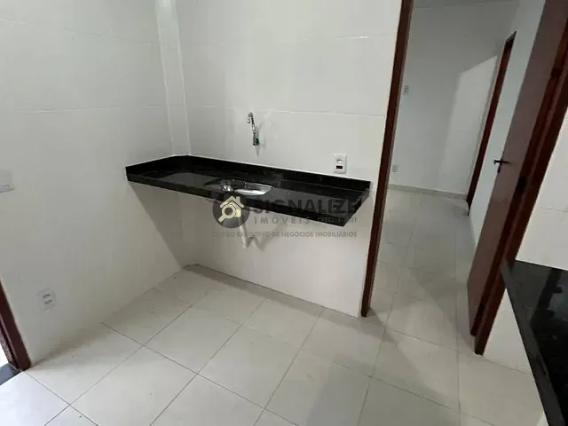 Kitnet 1 quarto e 1 banheiro, à venda, no bairro Jardim Olinda em Cabo Frio