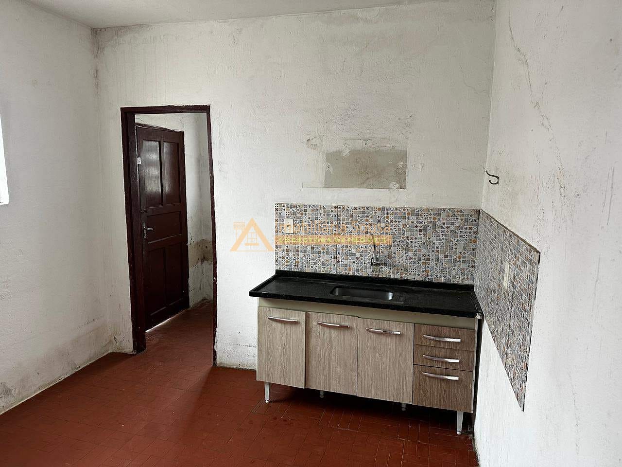 Casa à venda com 4 quartos, 138m² - Foto 16